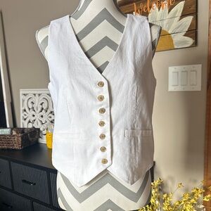 a new day White Button-Down Vest Top